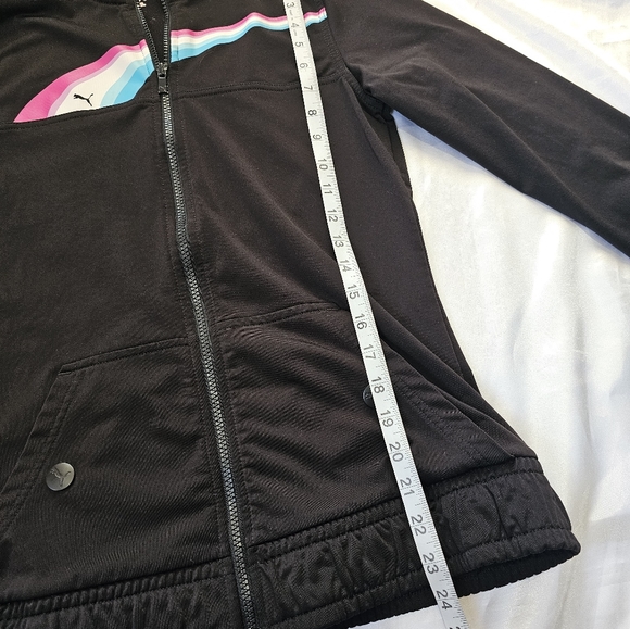 Puma Zip Up Sweater 🩷 - Picture 5 of 5